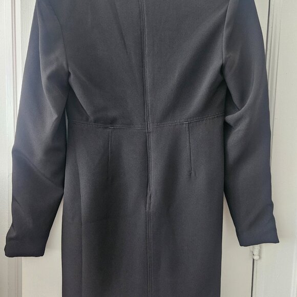 Black Mini - Picture 2 of 4